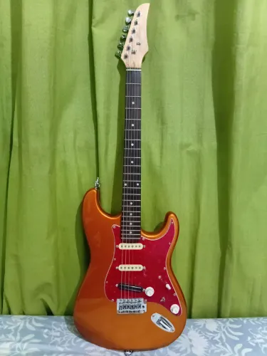 Guitarra Condor