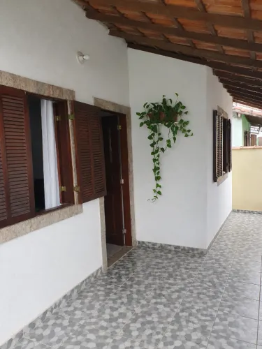 Casa em Araruama (2 Quartos) - R$ 260.000,00 - Praça da Bandeira