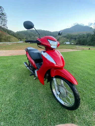 PARCELO EM 12x - BIZ 110i 2016 VERMELHA