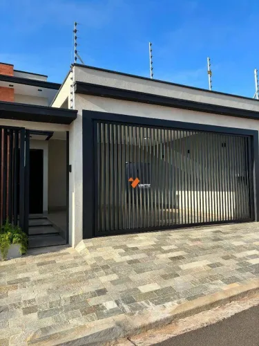 Casa com 3 dormitórios à venda, 168 m² por R$ 630.000,00 - Jardim Itacaré - Presidente Pru