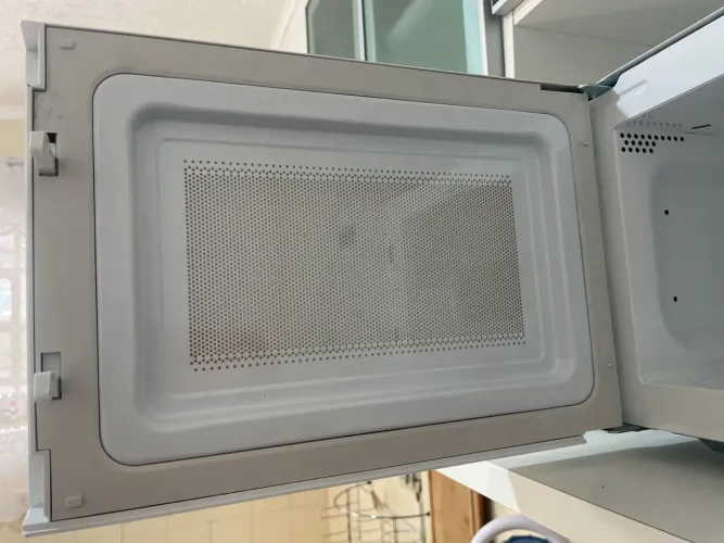 Micro-ondas Philco 23L Branco - Excelente Estado