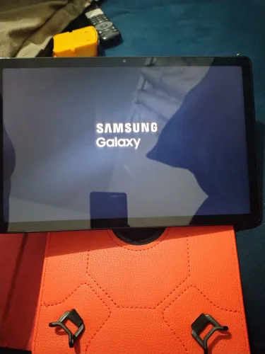 VENDO TABLET SAMSUNG A9 PLUS NA CAIXA