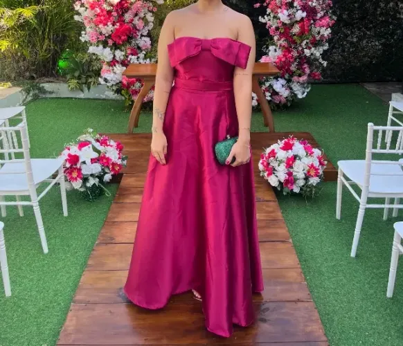Vestido de festa madrinha fúcsia
