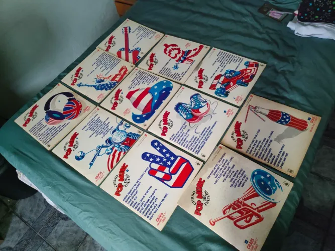 Vinil Antigos, sem uso curso de inglês "Pop Music" curso com 11 discos.