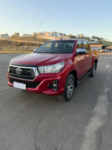 Toyota Hilux CD SR 4X4 2.8 TDI Diesel Aut. 2020