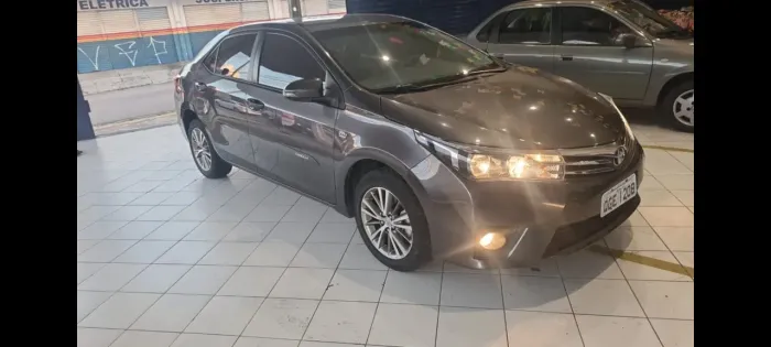 Toyota Corolla GLI 1.8 Flex 16V Aut. 2016