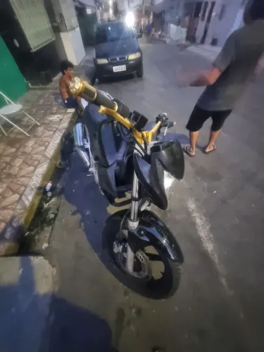Cb 300 top