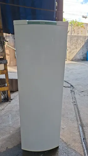 VENDO ESSA LINDA GELADEIRA CONSUL 230LTS POR APENAS 519REAIS FUNCIONANDO DIREITINHO VRgts