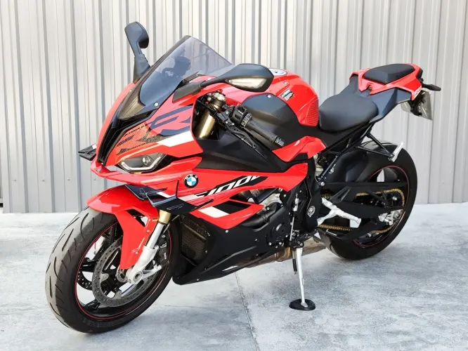 BMW S1000 RR 2024