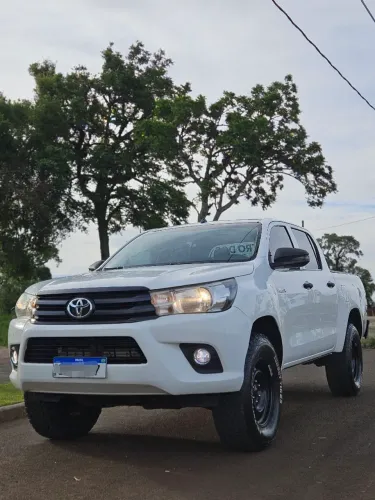 Toyota Hilux CD 4X4 2.8 Diesel Mec. 2019
