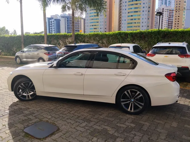 BMW 320I A Modern/sport TB 2.0/a.flex 16V 4P 2018