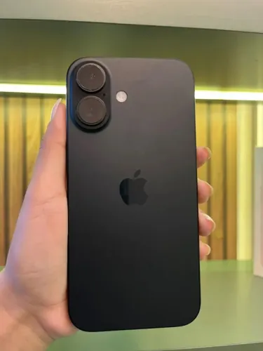 **iPhone 16 256GB Preto/Bateria 100% /Seminovo/Garantia Apple: 05/12/2026**