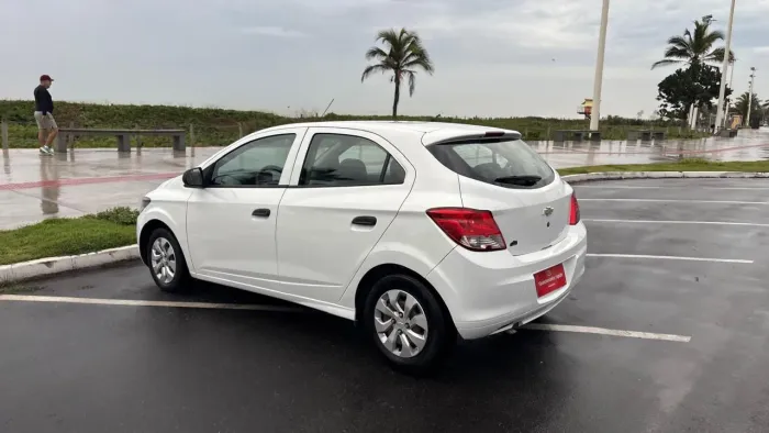 Chevrolet Onix JOY Hatch 1.0 8V Flex Mec. 4P 2019
