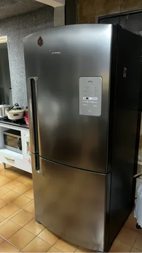 Geladeira 590 litros mais nova só na loja