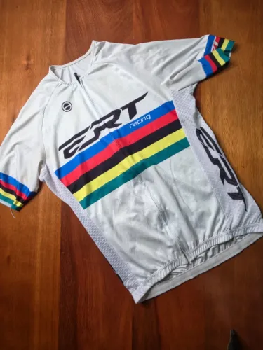 CAMISA DE CICLISMO ERT RACING CAMPEÃO MUNDIAL - TAMANHO G