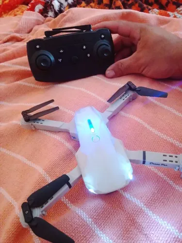 Drone E99