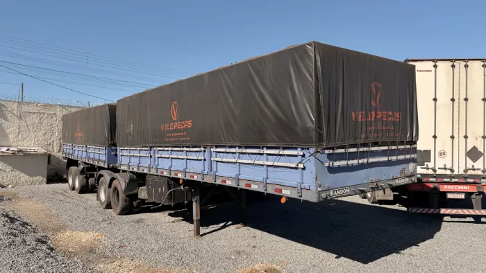 Bitrem Randon 2008 trabalhando com pneus bons parcelo no cartão em até 18x