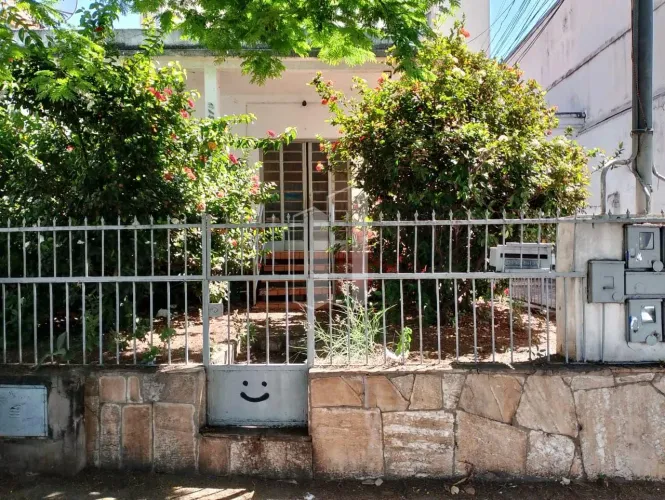 Casa 2 quartos no Setor Central - Goiânia