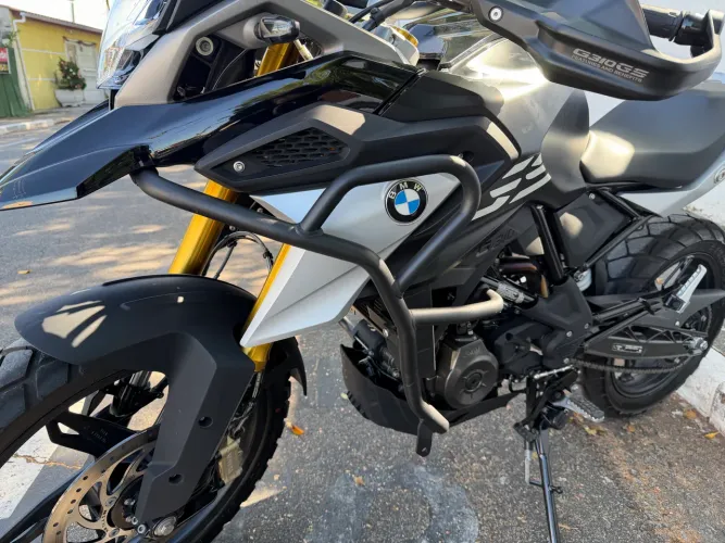 BMW G 310 GS Muito nova com acessórios