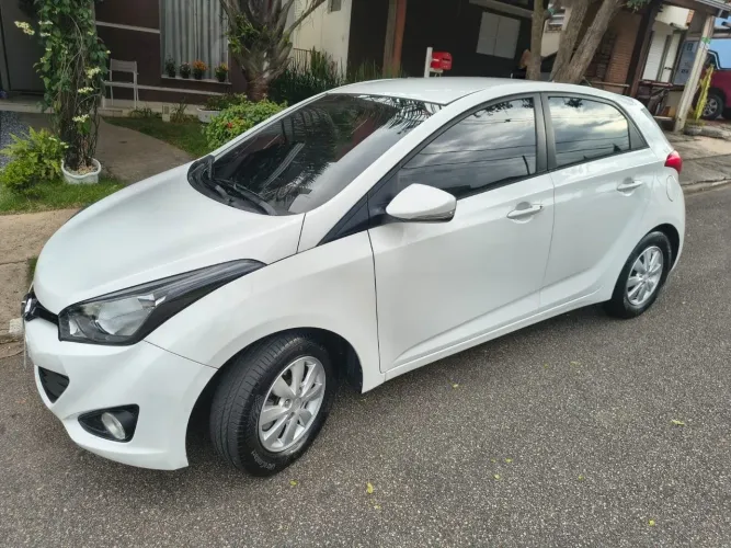 Hyundai HB20 C./c.plus/c.style 1.6 Flex 16V Mec. 2014
