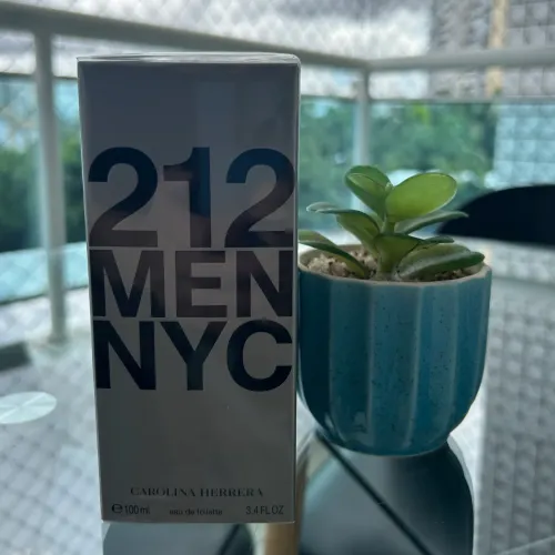 212 Men NYC Eau de Toilette 100ml - Novo e com Selo Adipec