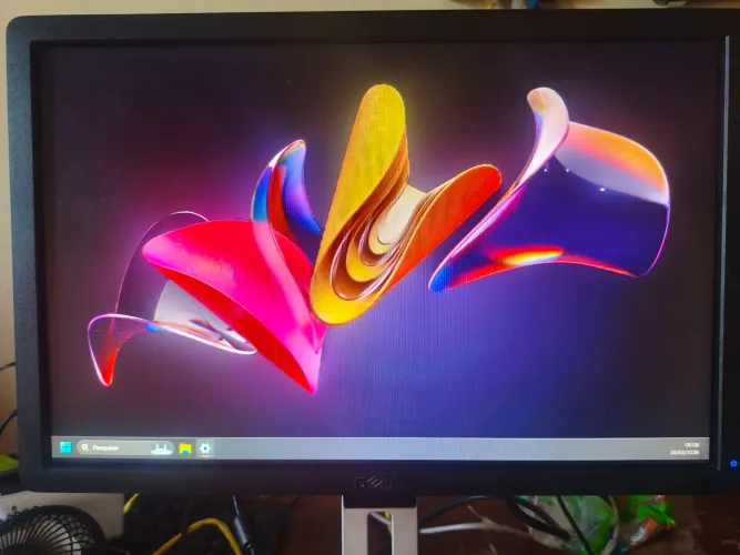 Monitor Dell E1913 19 polegadas HD+