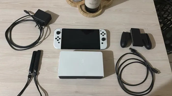 Nintendo Switch OLED Desbloqueado + microSD 128GB
