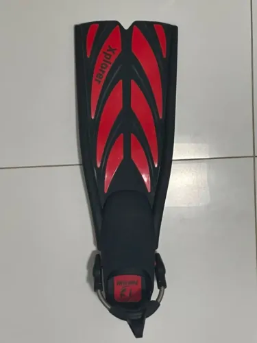 Nadadeira Vermelha (Apenas uma) Xplorer Fun Dive Tam M/L, Linha Evolution