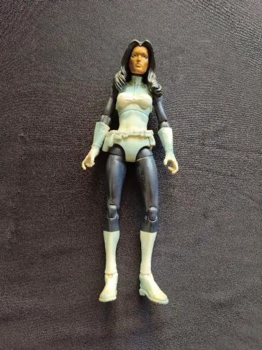 Madame Máscara Marvel Legends Action Figure Boneco