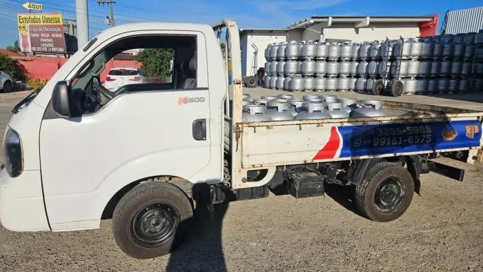 Kia Motors Bongo K-2500 2.5 4X2 TB Diesel 2014