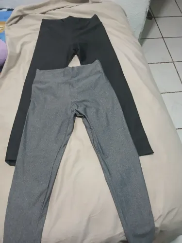Vendo 2 calças novas para academia