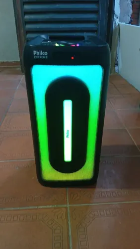 Caixa de som via bluetooth 