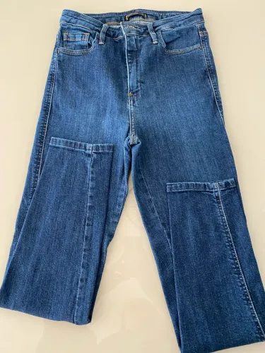 Calça Jeans Skinny com elastano 40