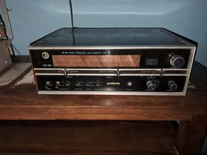 Receiver Gradiente STR 900. Raro.