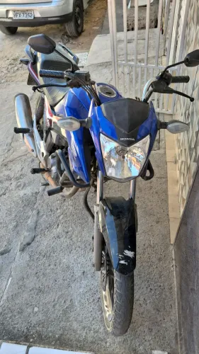 Troco Titan 2021 Azul