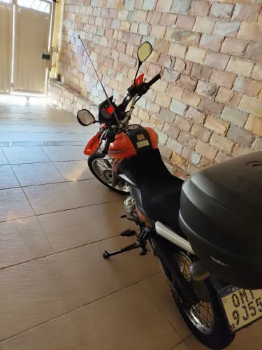 Vendo moto 150 crosser ED