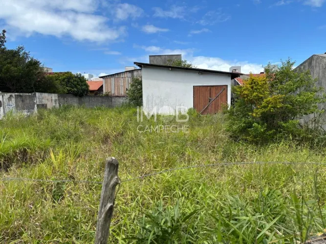Terreno de 465m² à venda no Morro das Pedras
