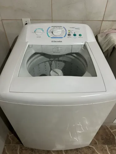Máquina de lavar Eletrolux 12kg