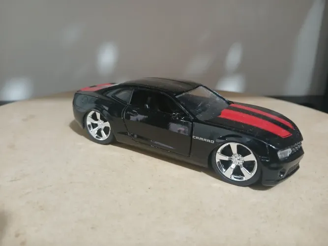 Miniatura Camaro jada