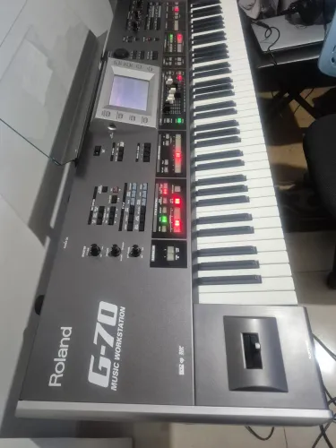 Roland G70 muito novo !