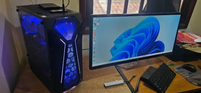 PC completo pouco usado
