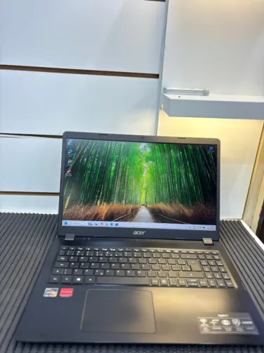Notebook - Acer Aspire 3 - Ryzen 5 3500U - 8 GB RAM / SSD 256 SSD - RADEON 540X    
