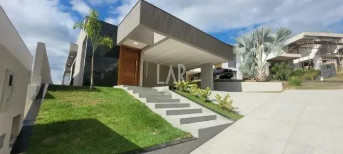 Casa em Condomínio à venda, 3 quartos, 1 suíte, 4 vagas, Residencial Park I - Vespasiano/M