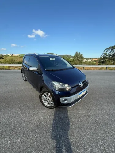 Volkswagen Up! Cross I Motion 1.0 T.flex 12V 5P 2016