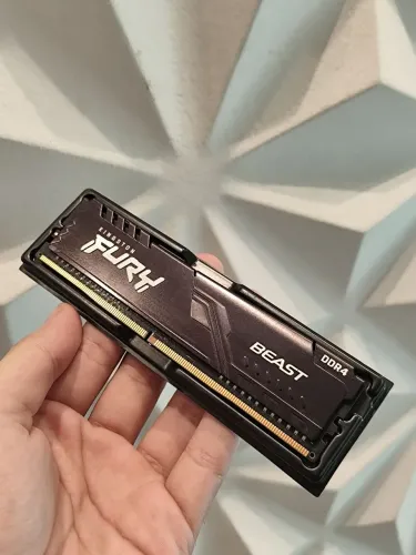 Memória RAM Kingston FURY Beast DDR4 8GB 3200MHz