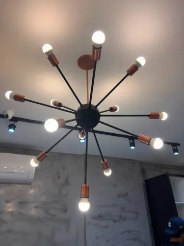 LUSTRE SPUTINIK COM 12 LAMPADAS E27 BOLINHA