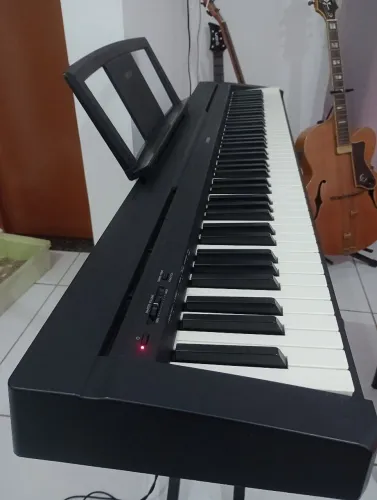 Piano Yamaha P-35