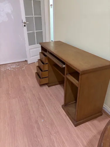 Escrivaninha com gavetas de 1,40m x 045 cm