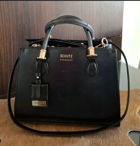 Bolsa SCHUTZ, 100% couro duas opções de alça, ORIGINAL.