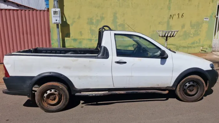 Vende-se Fiat strada 2010/11